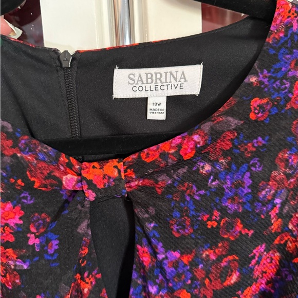 Sabrina Collective Vibrant Floral Party Dress - Picture 3 of 4